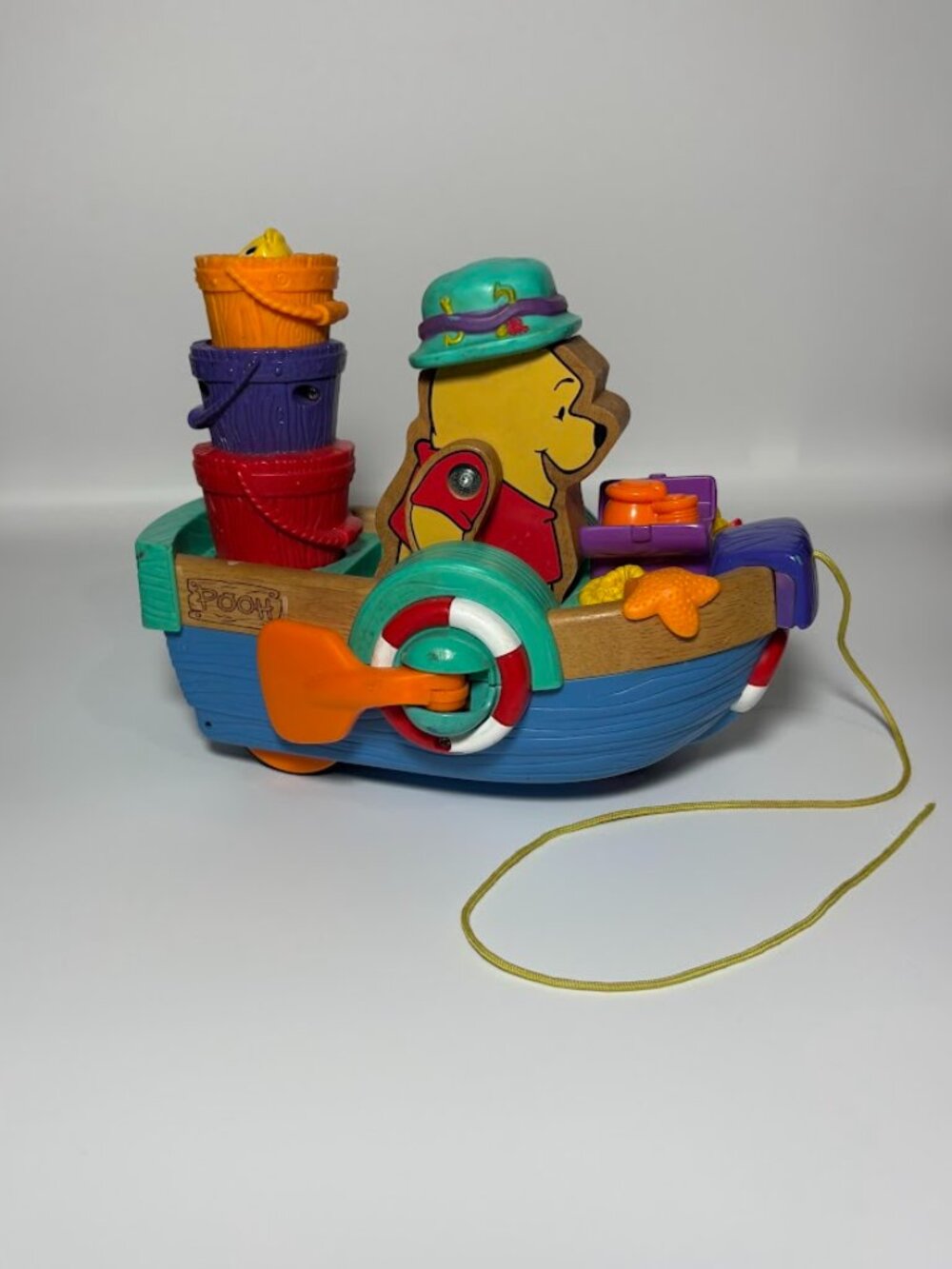 Fisher Price Disney Winnie The Pooh "Row Your Boat" Musical Pull Along Works